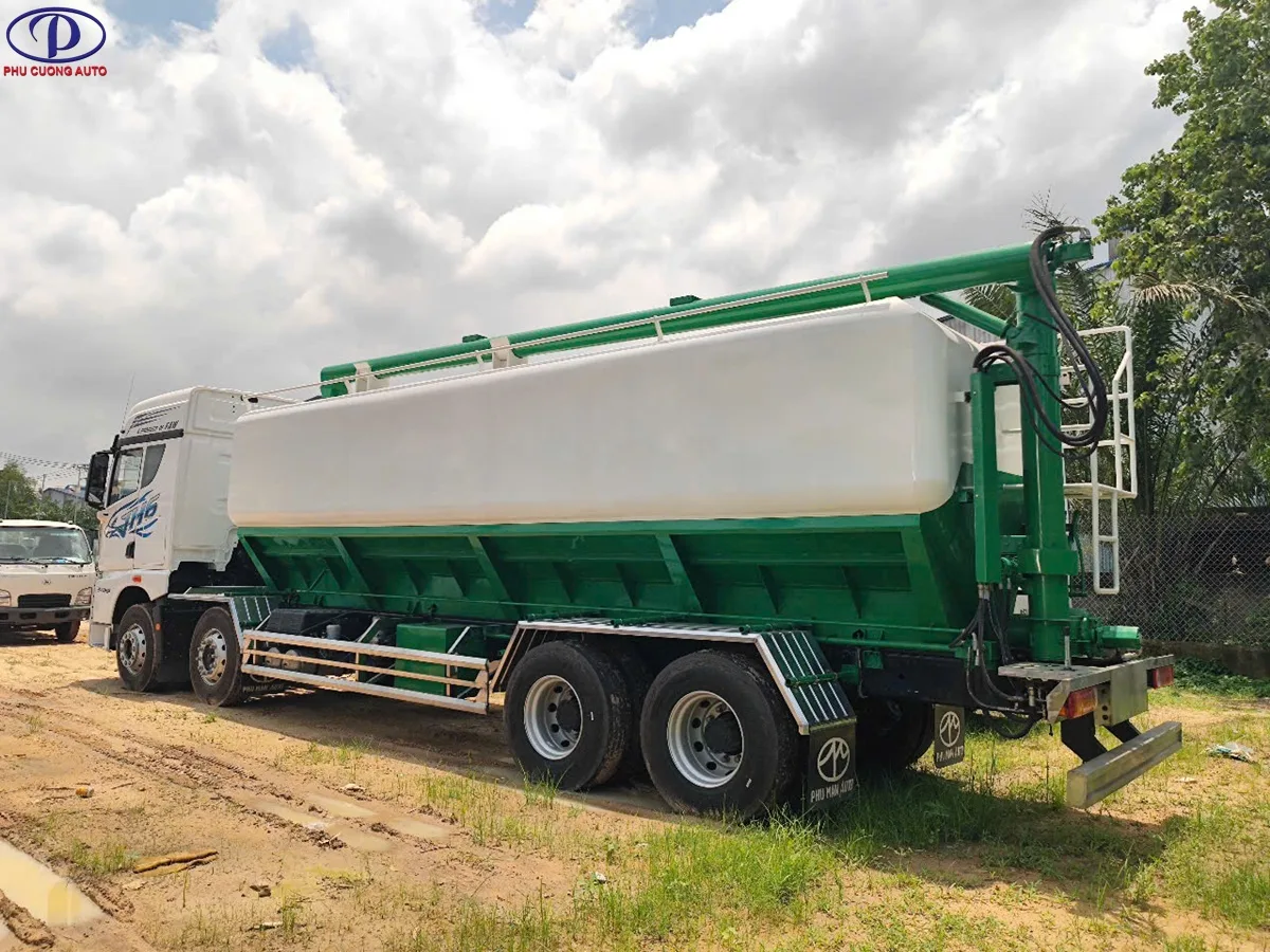 Xe Bồn Cám Trục Vít Sắt FAW JH6 4 Chân - hình 2