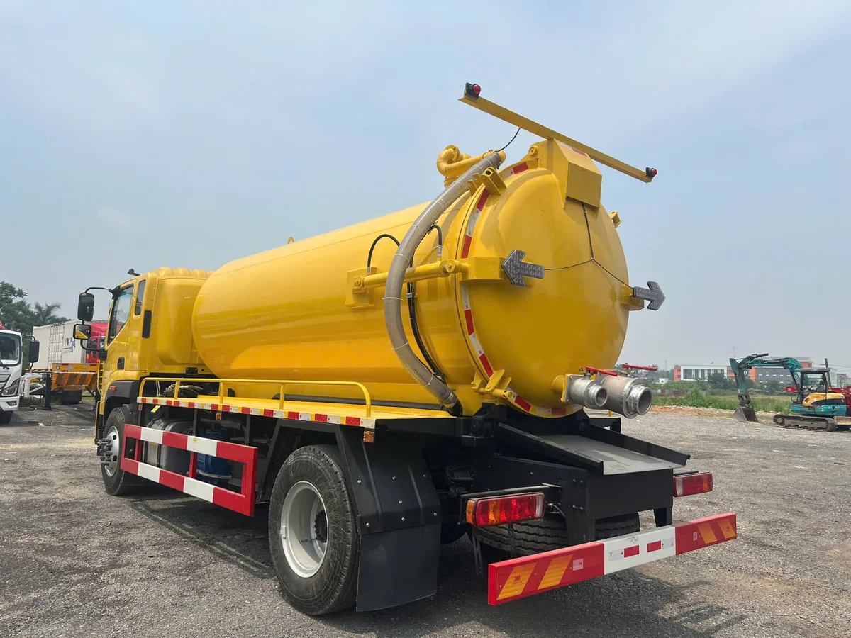 Xe Bồn Hút Chất Thải Foton 9 Khối Nhập Khẩu (Động Cơ Yuchai 6 Máy) - hình 6