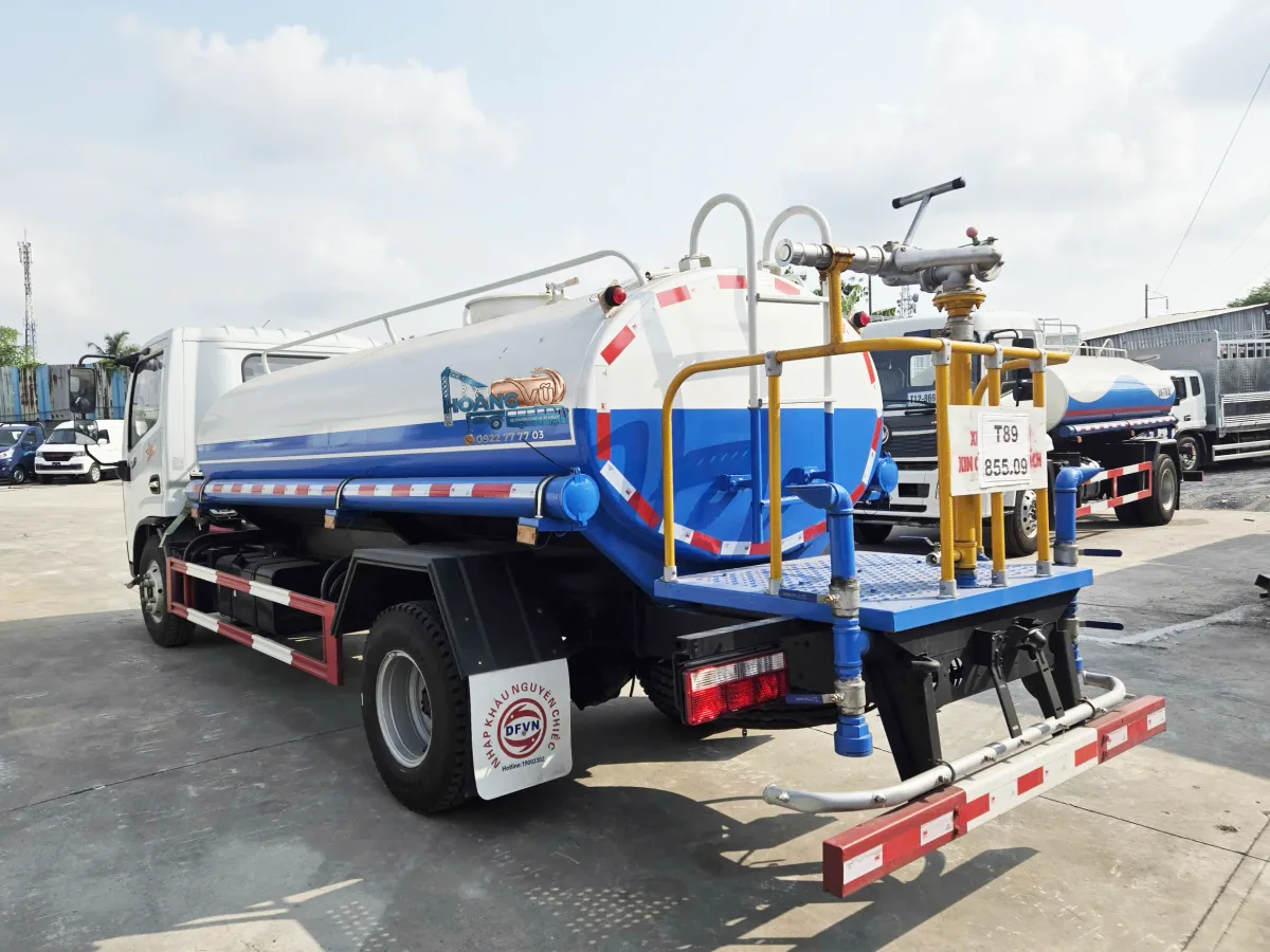 Xe Bồn Nước Dongfeng 5.3 Khối Nhập Khẩu (Xi-Téc Phun Nước Tưới Cây Rửa Đường) - hình 6