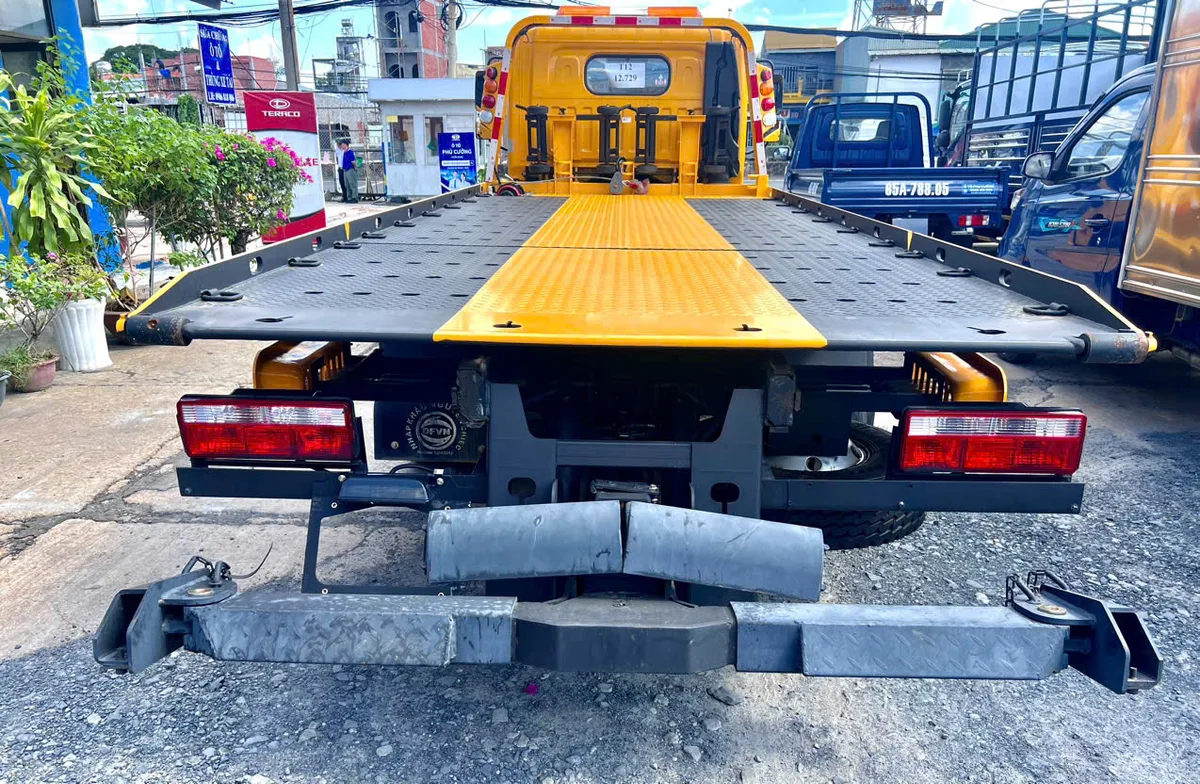 Xe Cứu Hộ Giao Thông 2 Chức Năng Dongfeng D6 2.9 Tấn Nhập Khẩu (HLQ5090TQZP) - hình 9