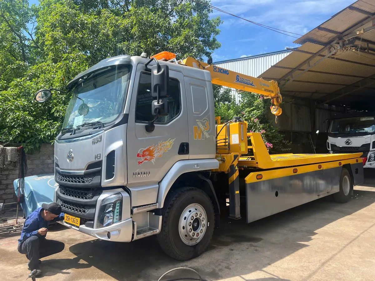 Xe Cứu Hộ 3 Chức Năng Chenglong M3 Gắn Cẩu XCMG 3 Tấn (SQS125TL-4) - hình 2