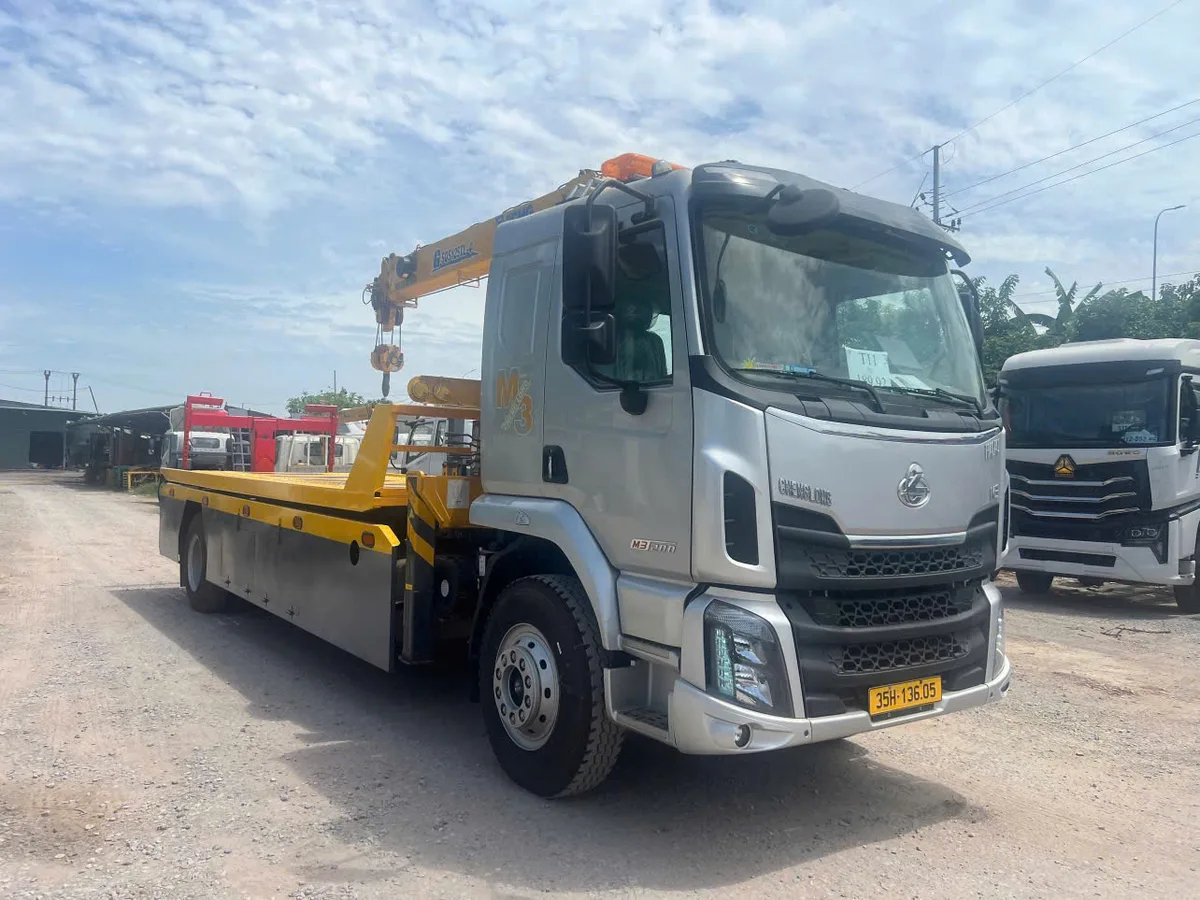 Xe Cứu Hộ 3 Chức Năng Chenglong M3 Gắn Cẩu XCMG 3 Tấn (SQS125TL-4) - hình 3
