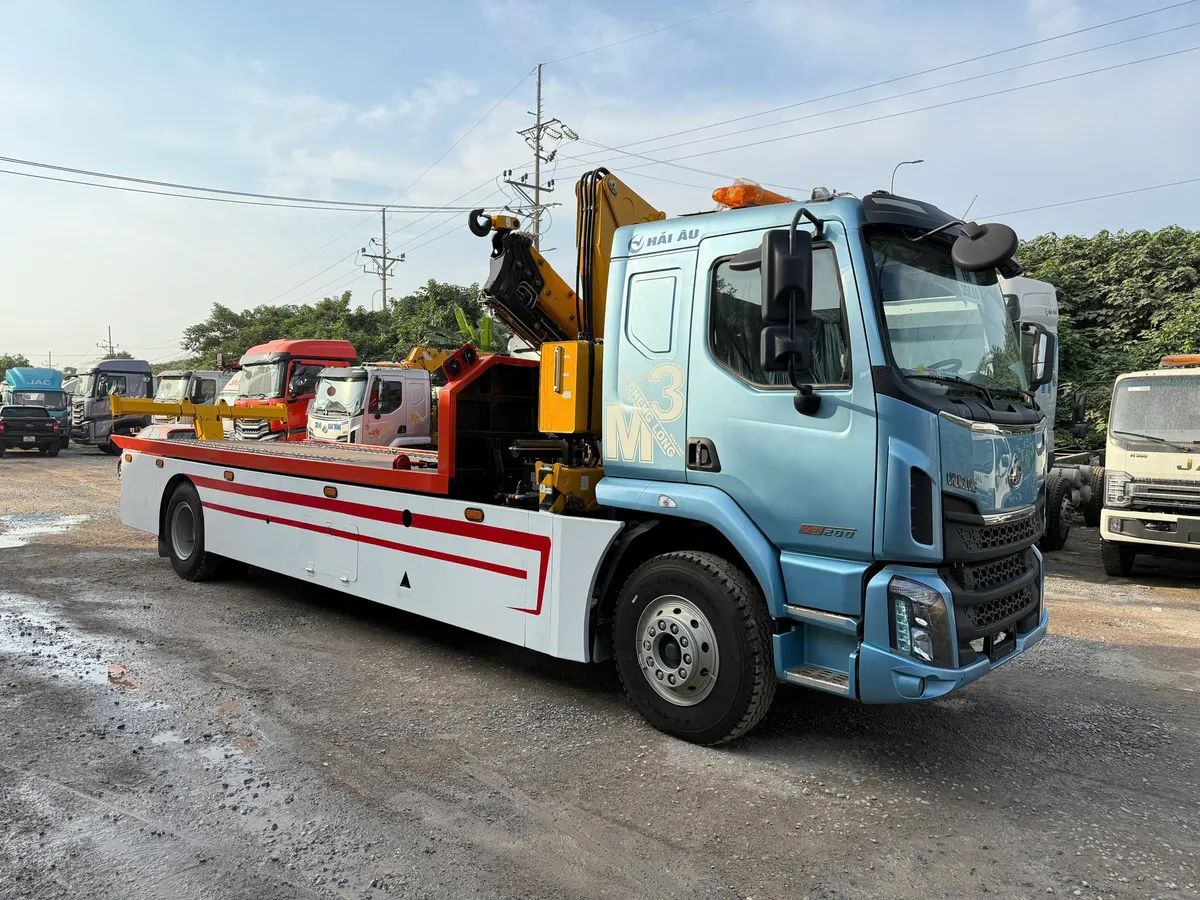 Xe Cứu Hộ Giao Thông 3 Chức Năng Chenglong M3 Gắn Cẩu Gập XCMG 6.3 Tấn - hình 8
