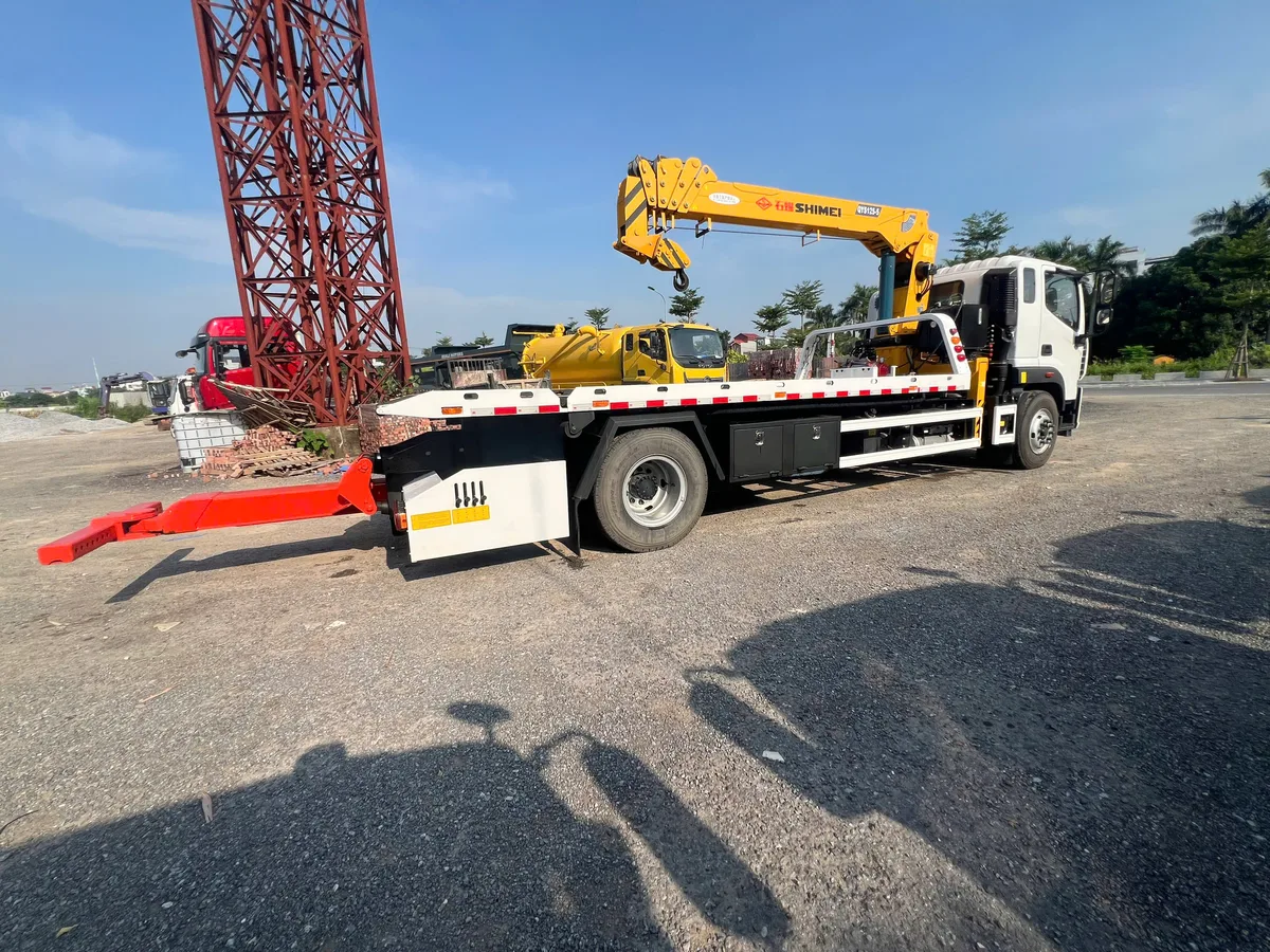 Xe Cứu Hộ Giao Thông Foton 3 Chức Năng (Cẩu 5 Tấn, Sàn Trượt, Càng Kéo) - hình 7